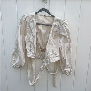 Cream Puff Sleeve Wrap top